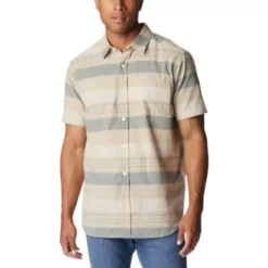 Men's Columbia Rapid Rivers Novelty Short Sleeve Shirt